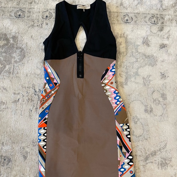 Emilio Pucci Dresses & Skirts - Emilio Pucci Body Con Dress